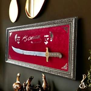 Atatürk İmzalı Kırmızı Kadife Kılıçlı Tablo 40x80 cm